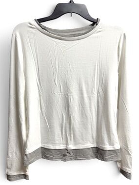 NWT Cicy Bell White Gray Long Sleeve Color Block Top Size Large
